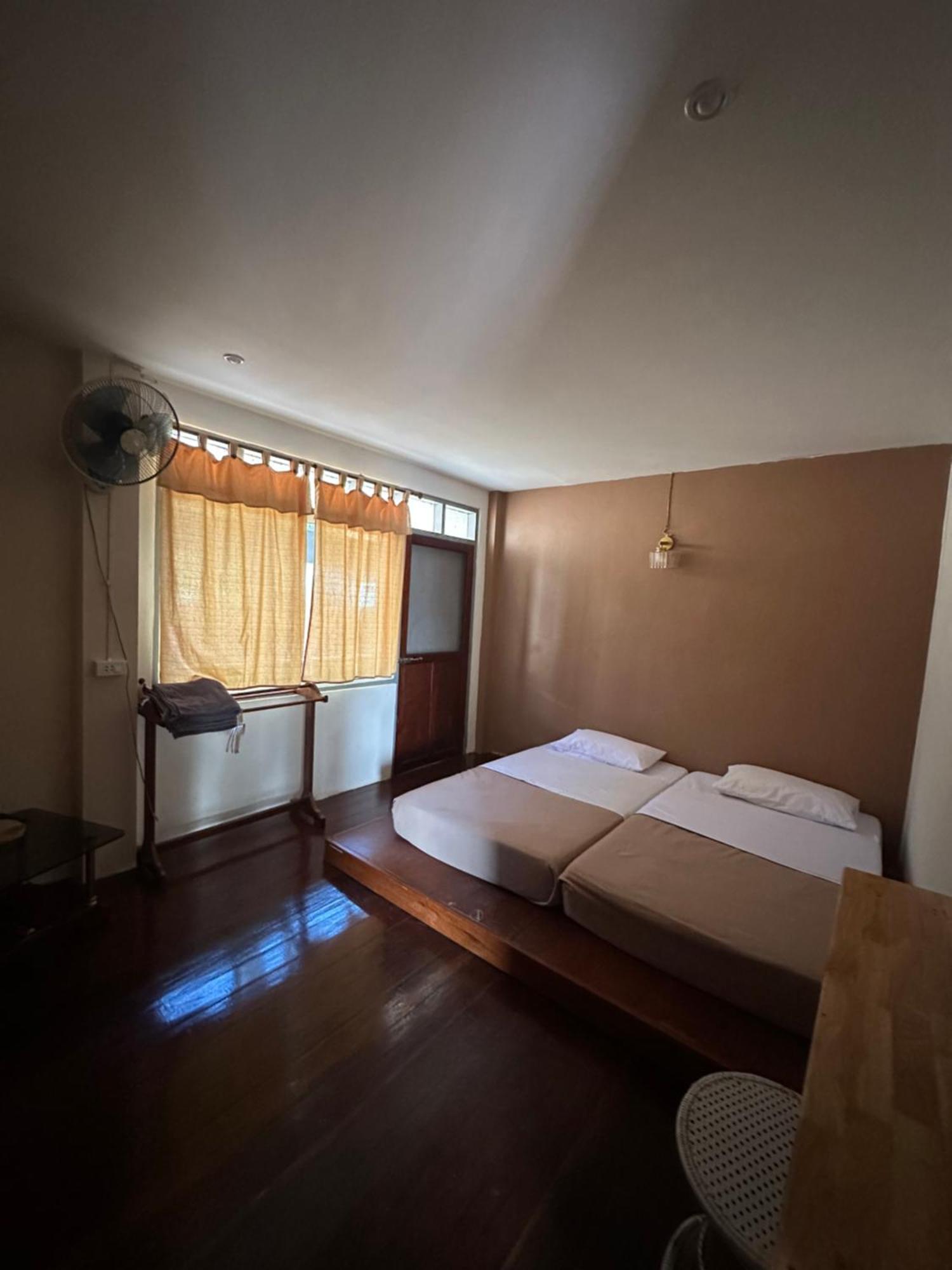 Thadan Guest House Ban Houayxay Eksteriør bilde